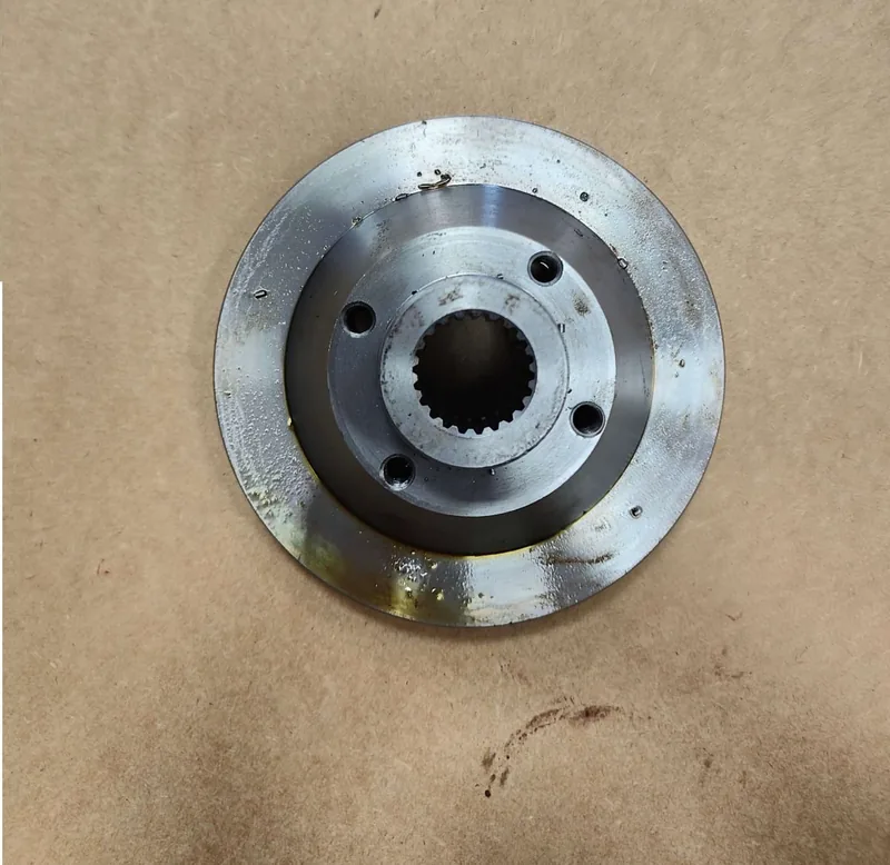 Koło pasowe wielorowkowe do koparki Ostrówek - Plastimetal