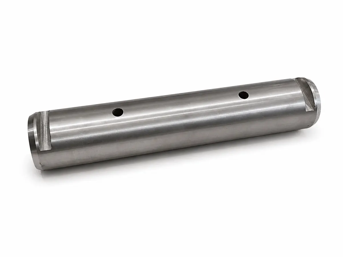 Sworzeń 162-03200-08 (50×255) koparki Ostrówek  – Plastimetal Siennica